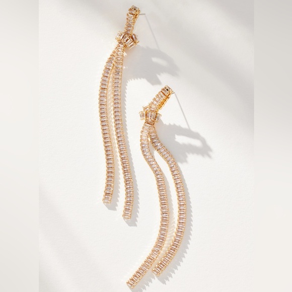 Anthropologie Jewelry - Anthropologie Crystal Knotted Drop Earrings - NWT
